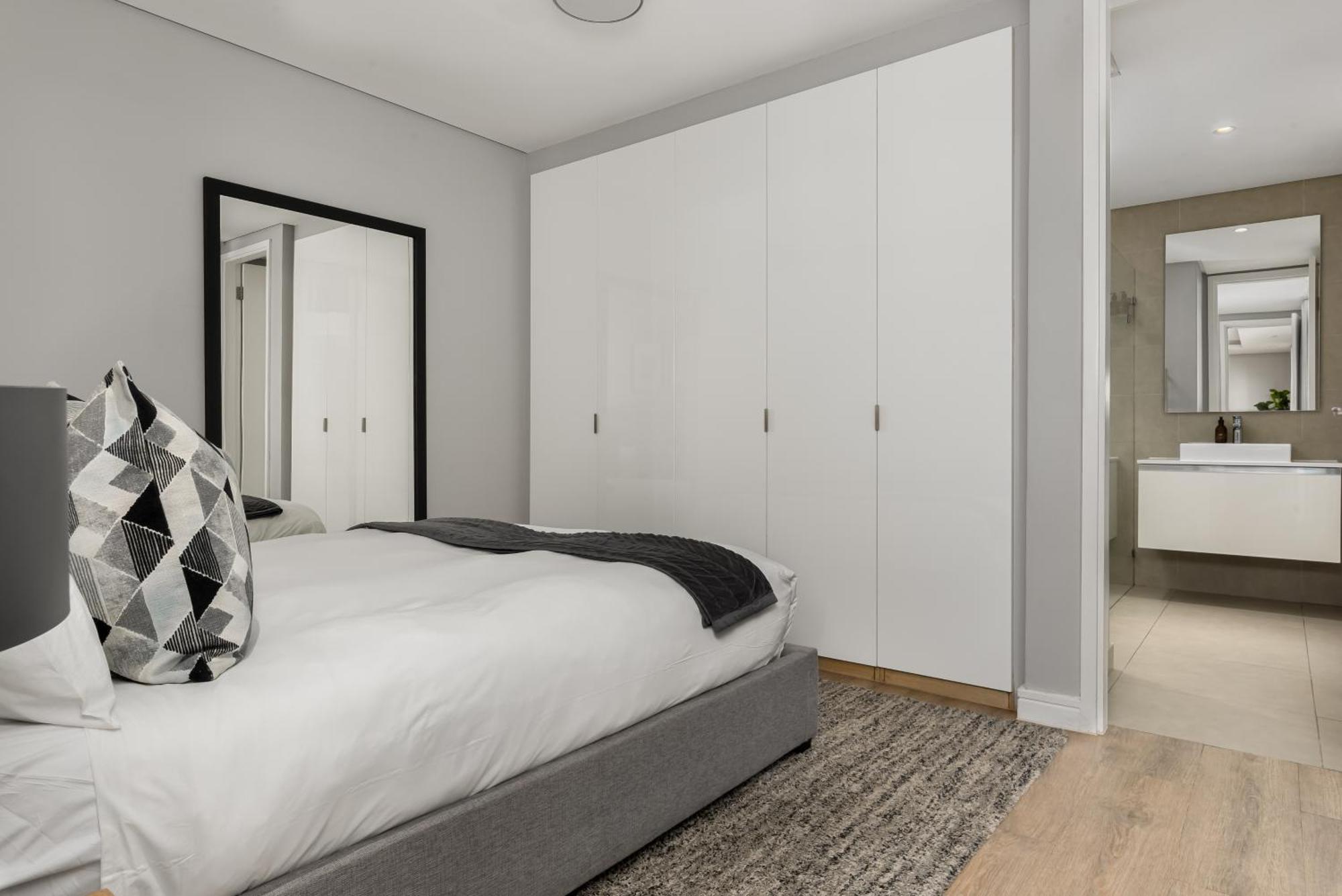Apartment Warwick By Propr